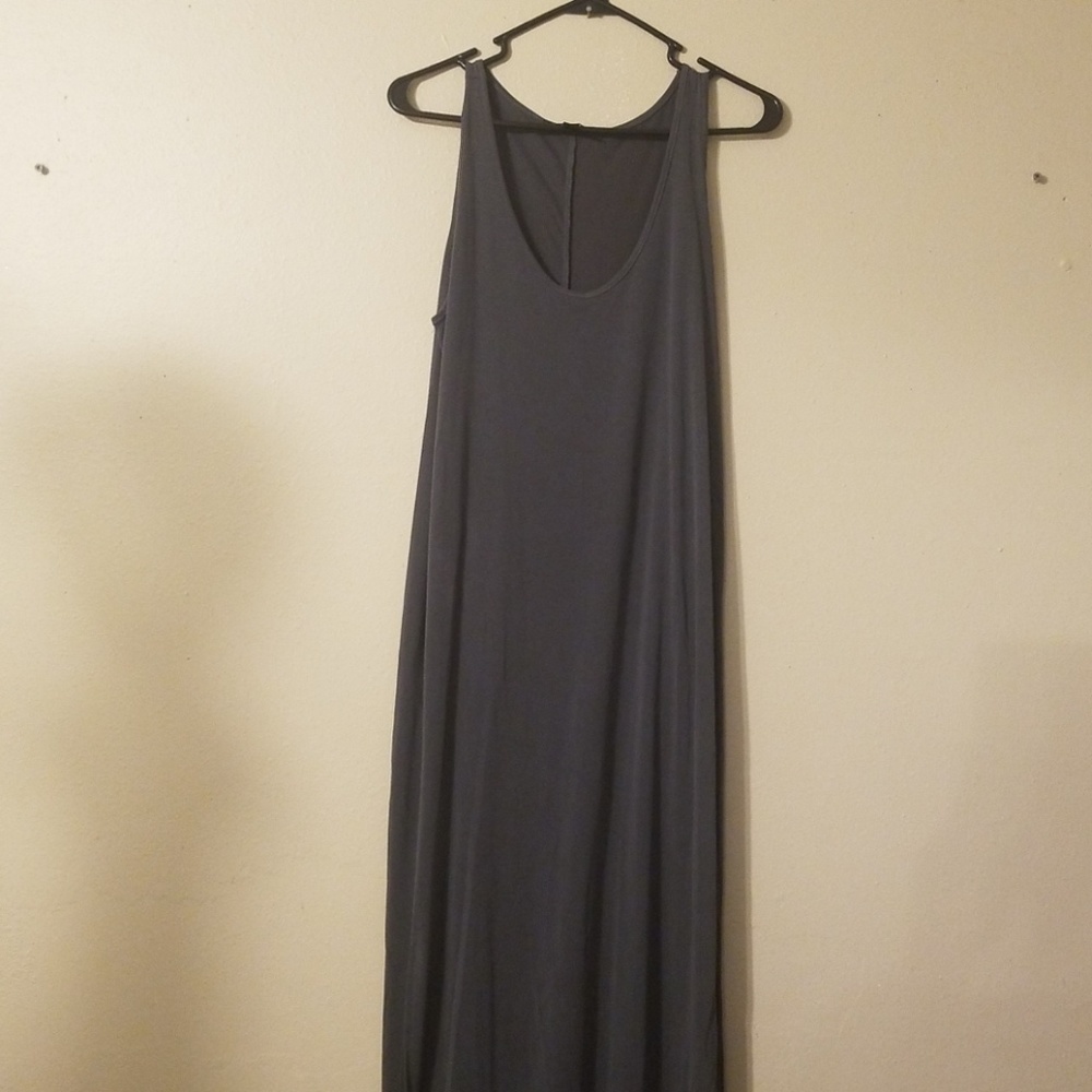 Maxi dress slit sides